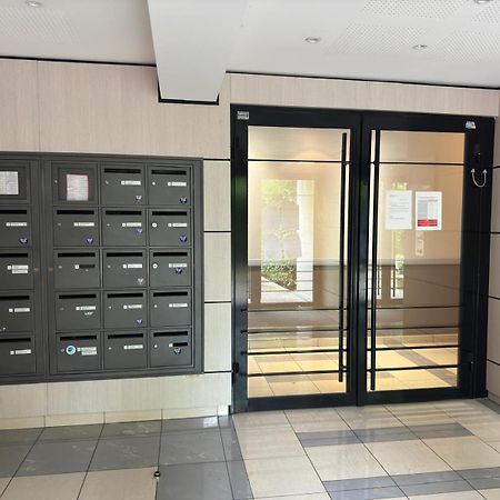Appartement Magnolia 40M2, Parking Et Wifi Gratuit Montevrain Exterior photo