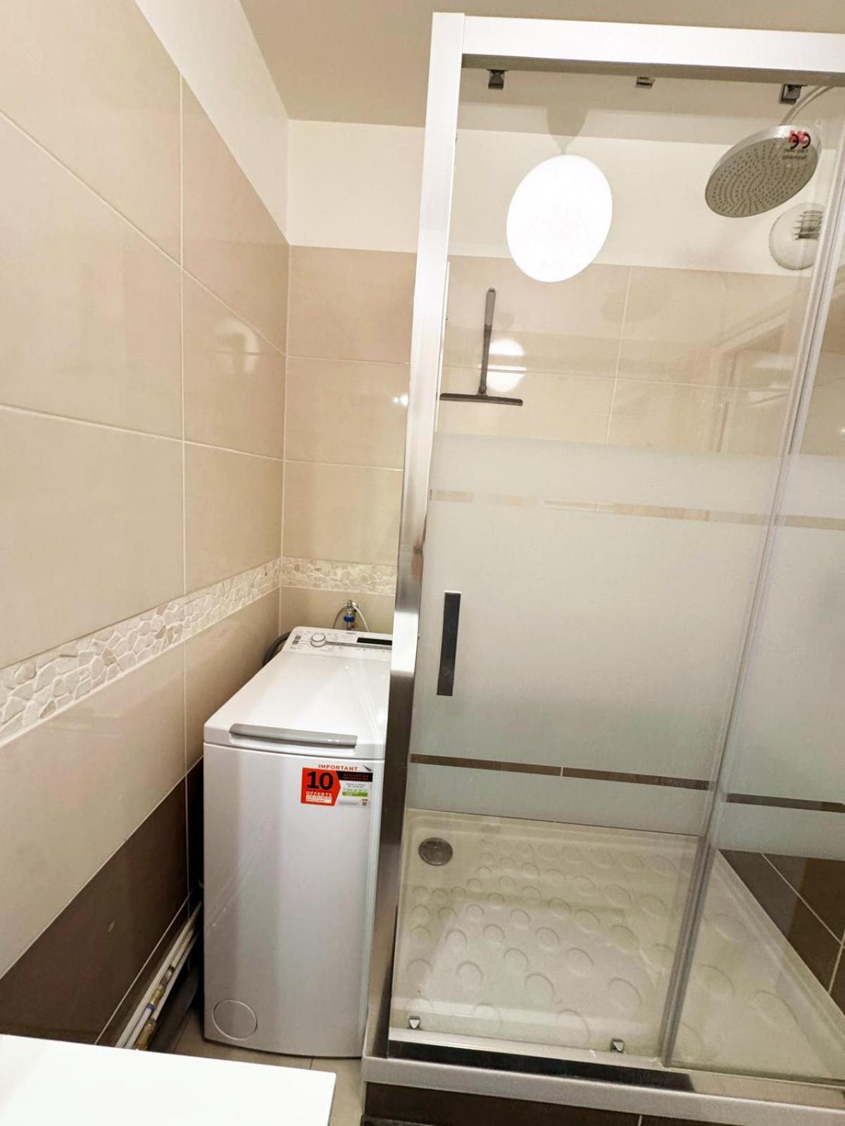 Appartement Magnolia 40M2, Parking Et Wifi Gratuit Montevrain Exterior photo
